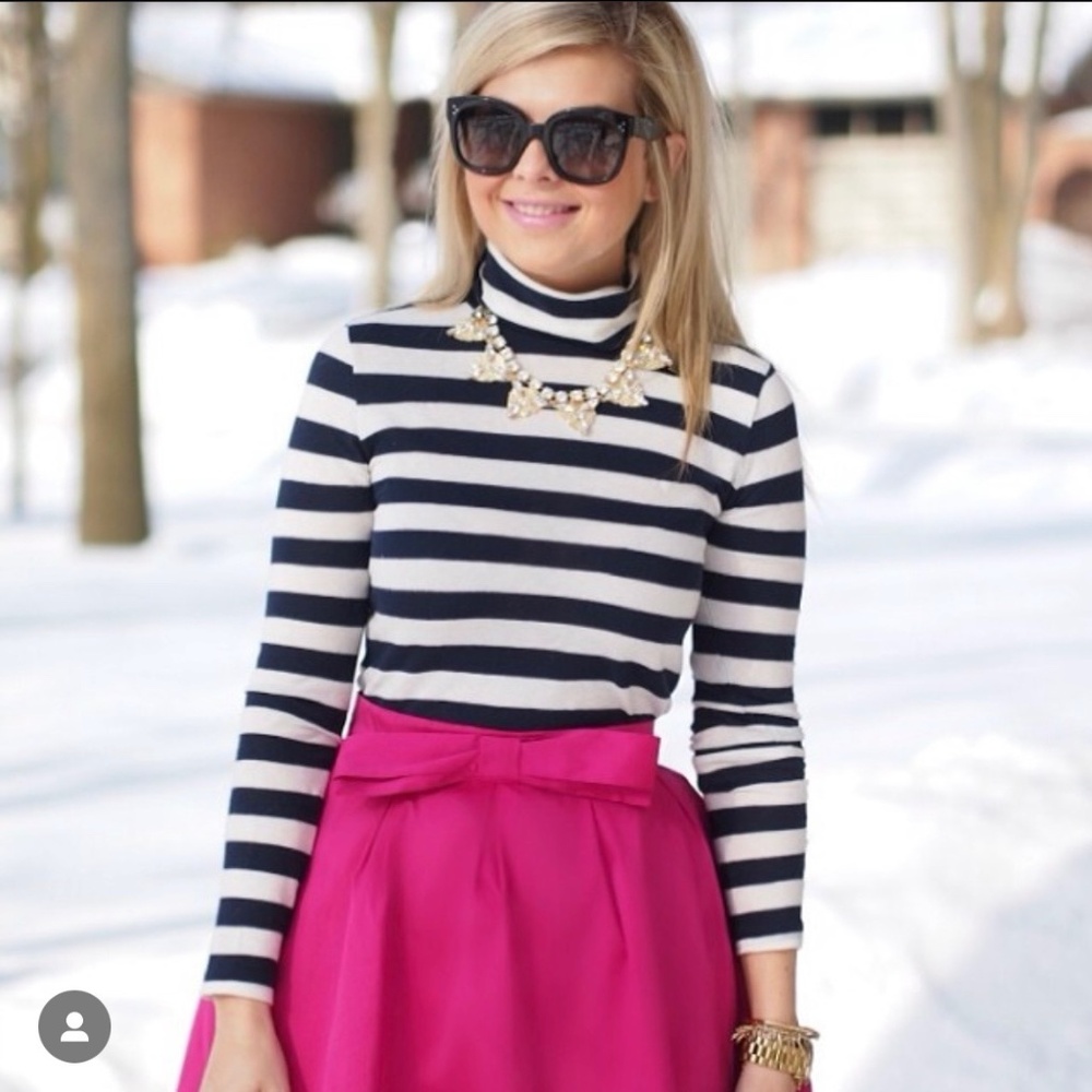 Navy White Stripe Tissue Turtleneck